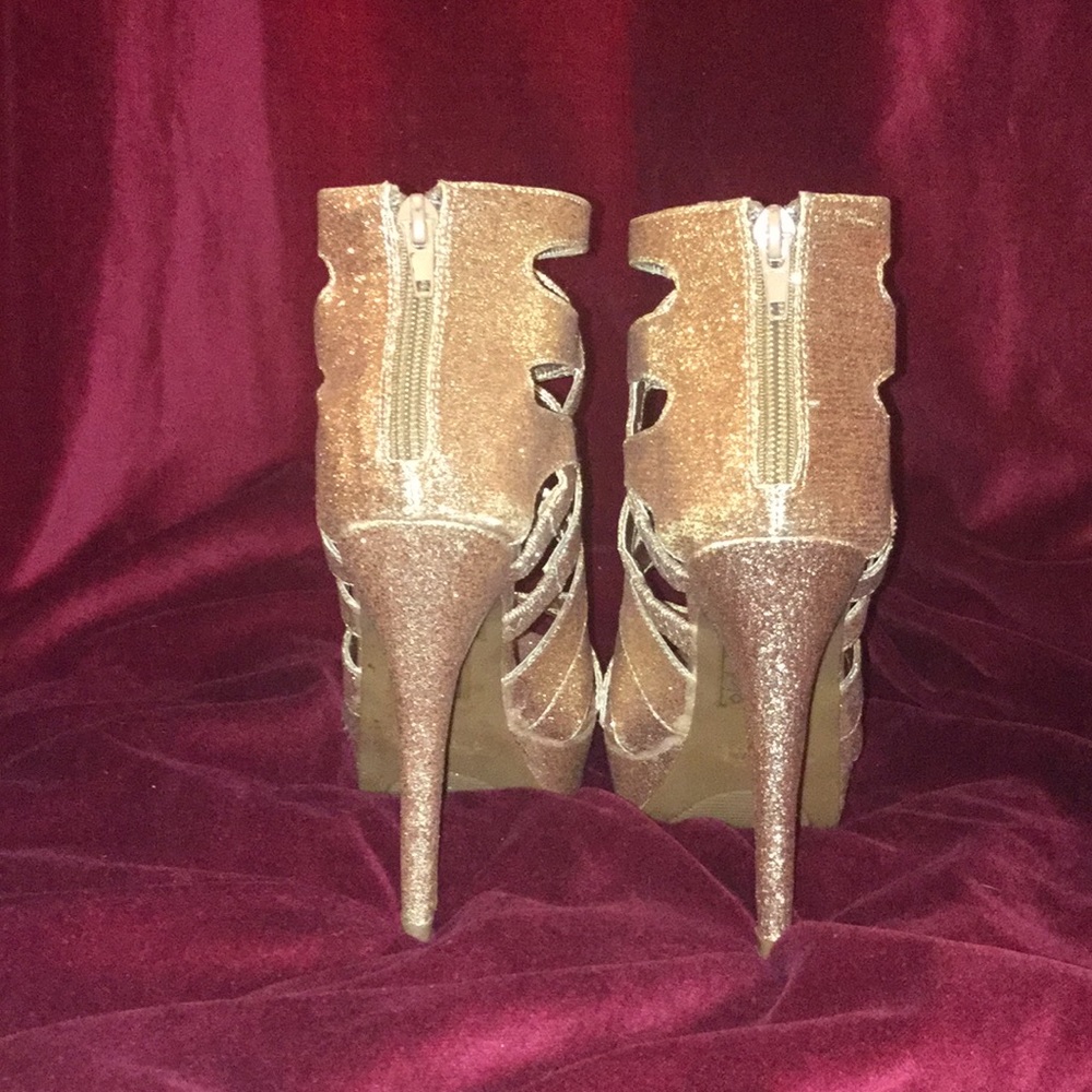 5" Inch heels - Picture 2 of 3
